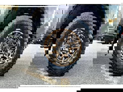 Used 2023 Toyota Tacoma 4x4 Double Cab image 8