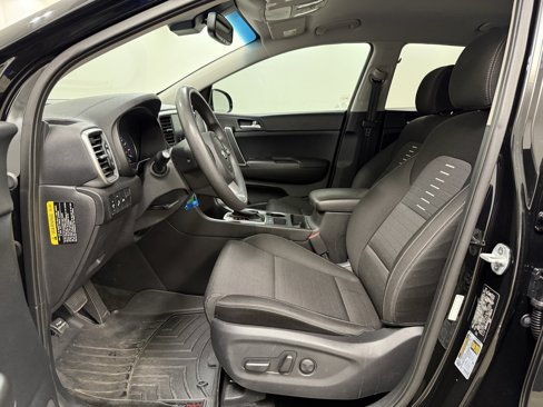 Used 2020 Kia Sportage LX w/ LX Popular Package image 12