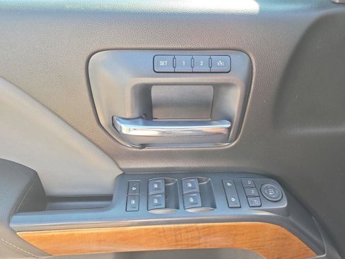 Used 2018 Chevrolet Silverado 1500 LTZ w/ LTZ Plus Package image 33