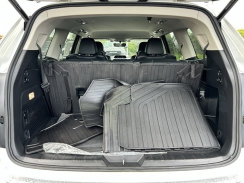 Used 2019 Subaru Ascent Limited image 6