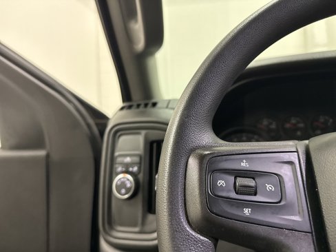 Used 2020 Chevrolet Silverado 1500 Custom w/ Custom Value Package image 39