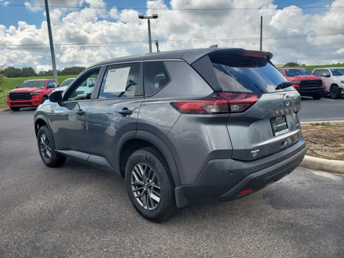Used 2021 Nissan Rogue S image 6