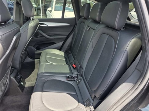 Used 2018 BMW X1 sDrive28i image 10