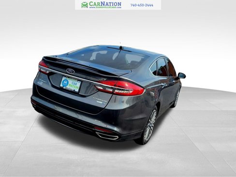 Used 2018 Ford Fusion Titanium image 2