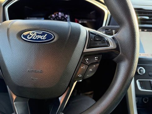 Used 2019 Ford Fusion SE image 38
