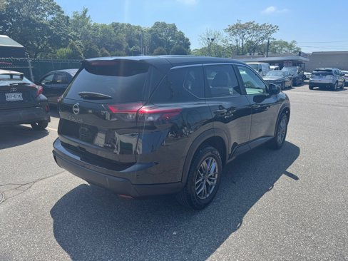 Used 2024 Nissan Rogue S image 13