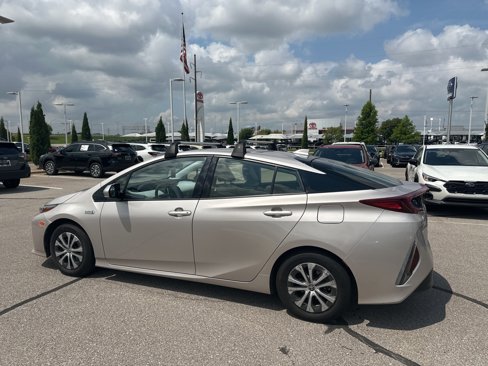 Used 2020 Toyota Prius Prime XLE image 6