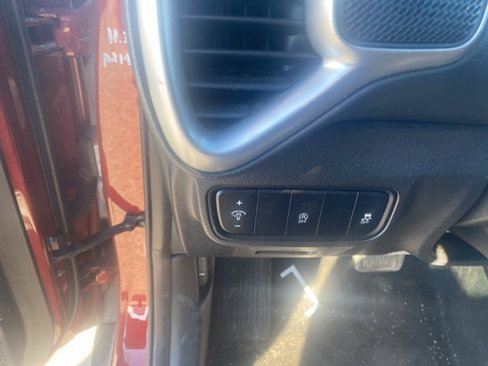 Used 2020 Kia Soul LX image 19