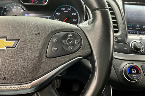 Used 2018 Chevrolet Impala LT image 19