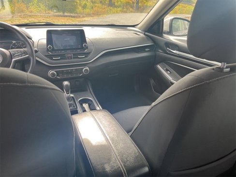 Used 2022 Nissan Altima 2.5 SV image 24