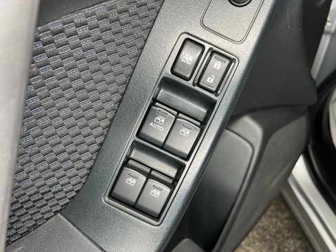 Used 2018 Subaru Forester 2.5i image 14