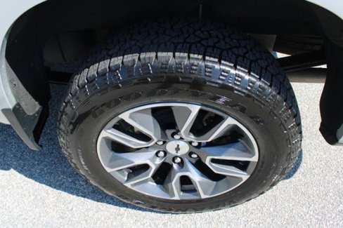 Used 2020 Chevrolet Silverado 1500 RST image 14