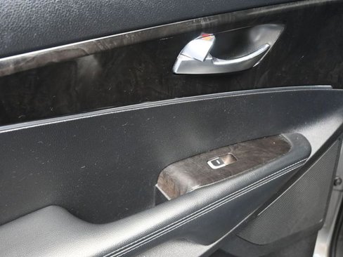Used 2018 Kia Sorento LX image 13