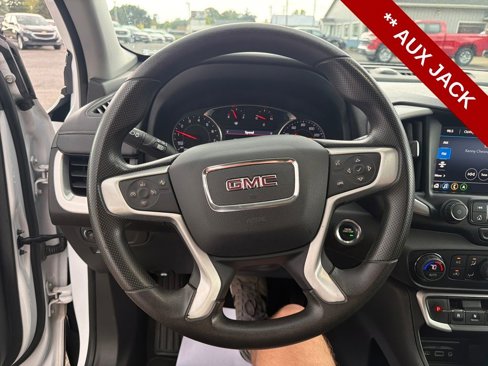 Used 2022 GMC Terrain SLE w/ Driver Convenience Package image 18