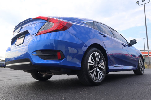 Used 2017 Honda Civic EX-L image 18