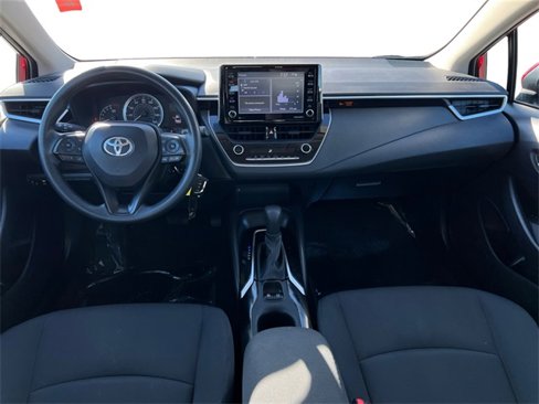 Certified 2021 Toyota Corolla LE image 12