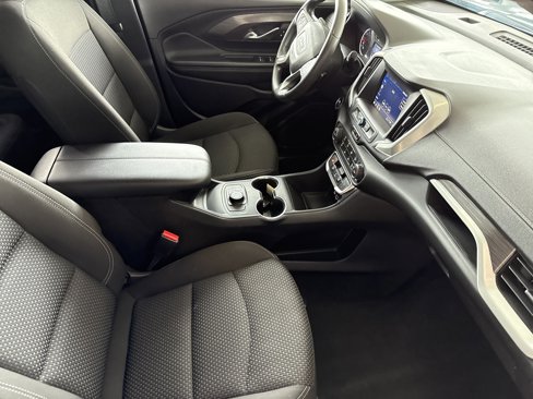 Used 2024 GMC Terrain SLE image 14
