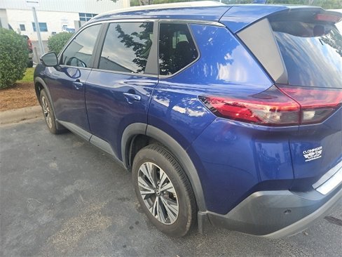 Used 2023 Nissan Rogue SV w/ SV Premium Package image 7