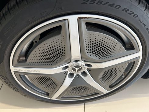 Used 2023 Mercedes-Benz EQE 350+ 4MATIC Sedan image 18