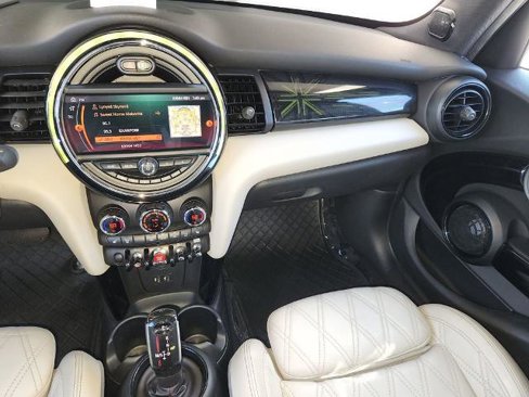 Used 2020 MINI Cooper S image 17