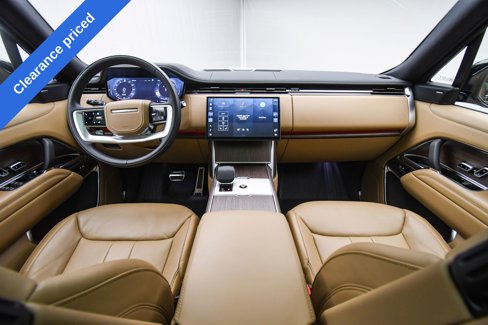 Used 2024 Land Rover Range Rover SE image 14
