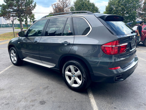 Used 2011 BMW X5 xDrive50i image 5