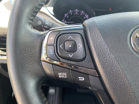 Used 2014 Toyota Avalon XLE Premium image 19