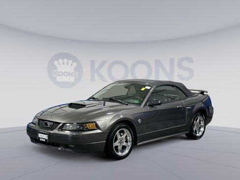 Used 2004 Ford Mustang GT image 1