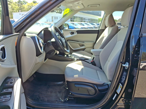 Certified 2023 Kia Soul LX image 13