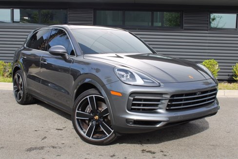 Used 2023 Porsche Cayenne image 9