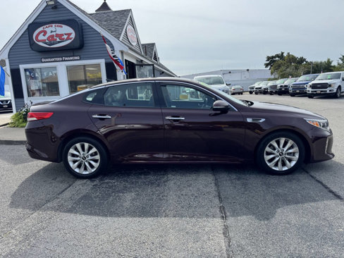 Used 2017 Kia Optima EX w/ Premium Package image 11