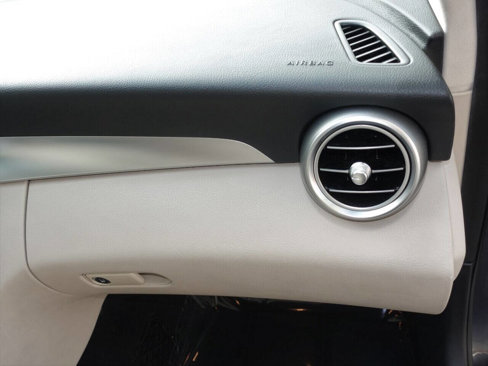 Used 2015 Mercedes-Benz C 300 Sedan image 38