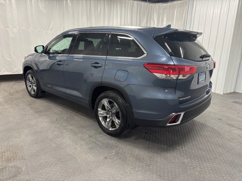 Used 2017 Toyota Highlander Limited image 7