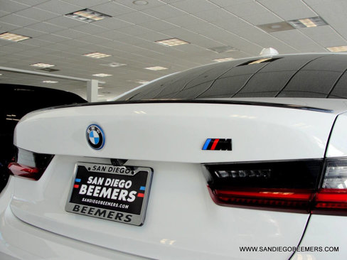Used 2023 BMW 330e w/ M Sport Package image 10