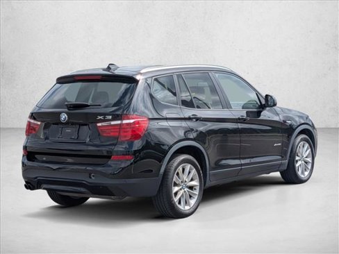 Used 2017 BMW X3 xDrive28i image 5