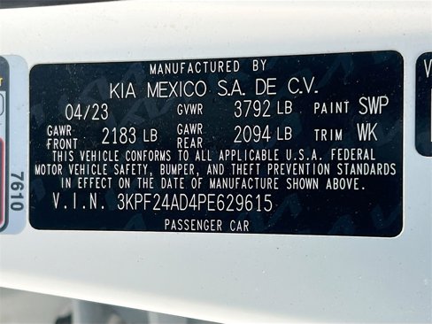 Used 2023 Kia Forte LXS image 31