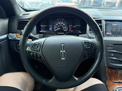 Used 2015 Lincoln MKS AWD w/ Equipment Group 101A image 24