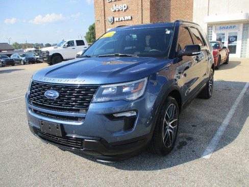 Used 2018 Ford Explorer Sport image 3