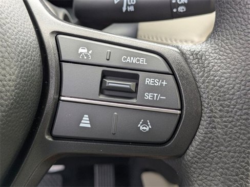New 2026 Honda HR-V LX image 15