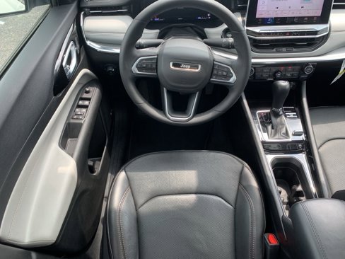Used 2023 Jeep Compass Limited w/ Elite Group image 19