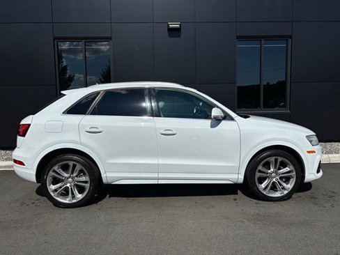 Used 2017 Audi Q3 2.0T Premium Plus w/ Premium Plus Package image 7