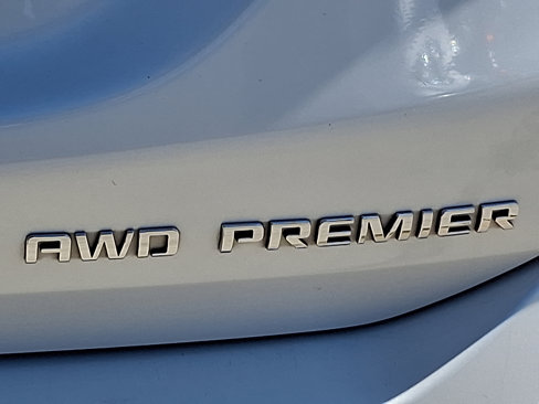 Used 2019 Chevrolet Equinox Premier image 32