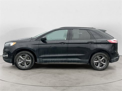 Used 2024 Ford Edge SEL w/ Sport Appearance Package image 2