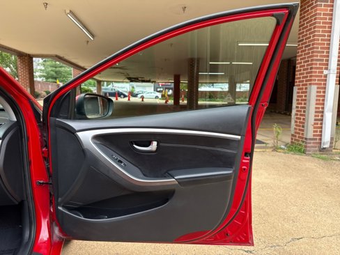 Used 2013 Hyundai Elantra GT w/ Style Pkg image 12