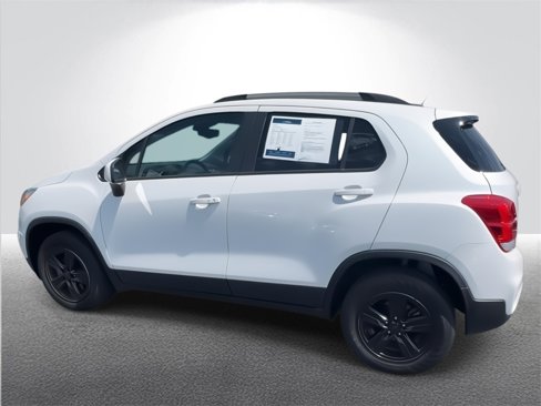 Certified 2022 Chevrolet Trax LT w/ LT Convenience Package image 6