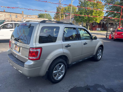 Used 2011 Ford Escape XLT w/ 201A Rapid Spec Order Code image 5