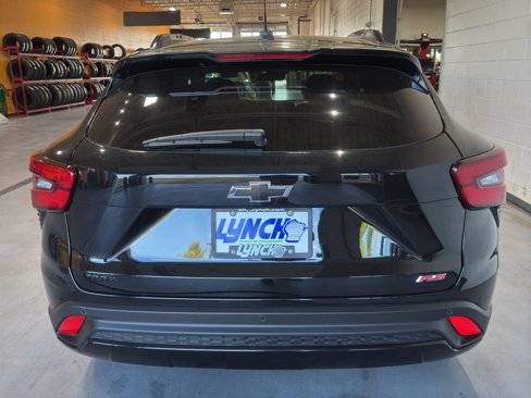 Used 2024 Chevrolet Trax RS image 45