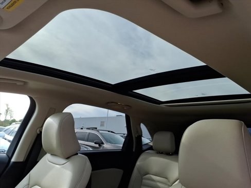 Used 2022 Ford Edge SEL w/ Convenience Package image 15
