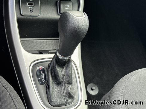 Used 2018 Jeep Compass Sport image 36