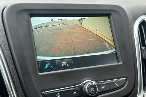 Used 2018 Chevrolet Equinox LT image 23